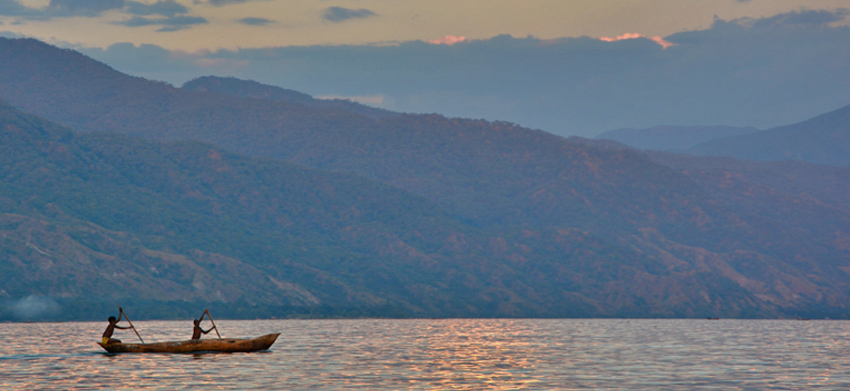 06 sunrise dugout canoe